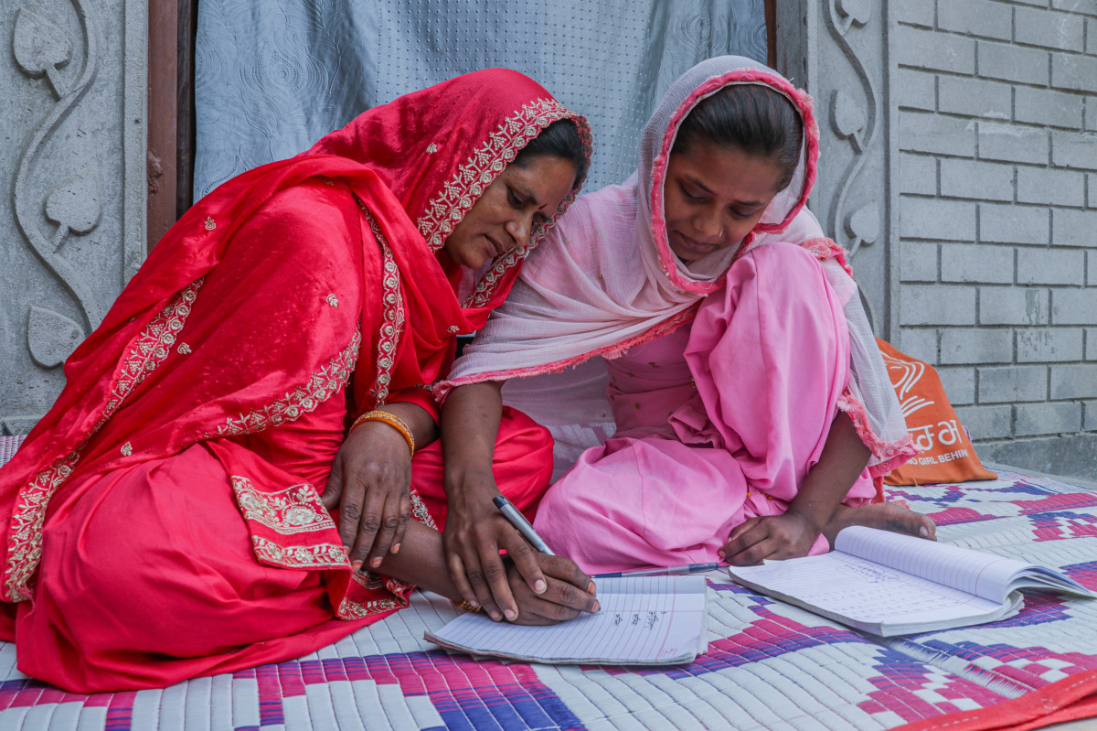 Amina’s Path to Literacy